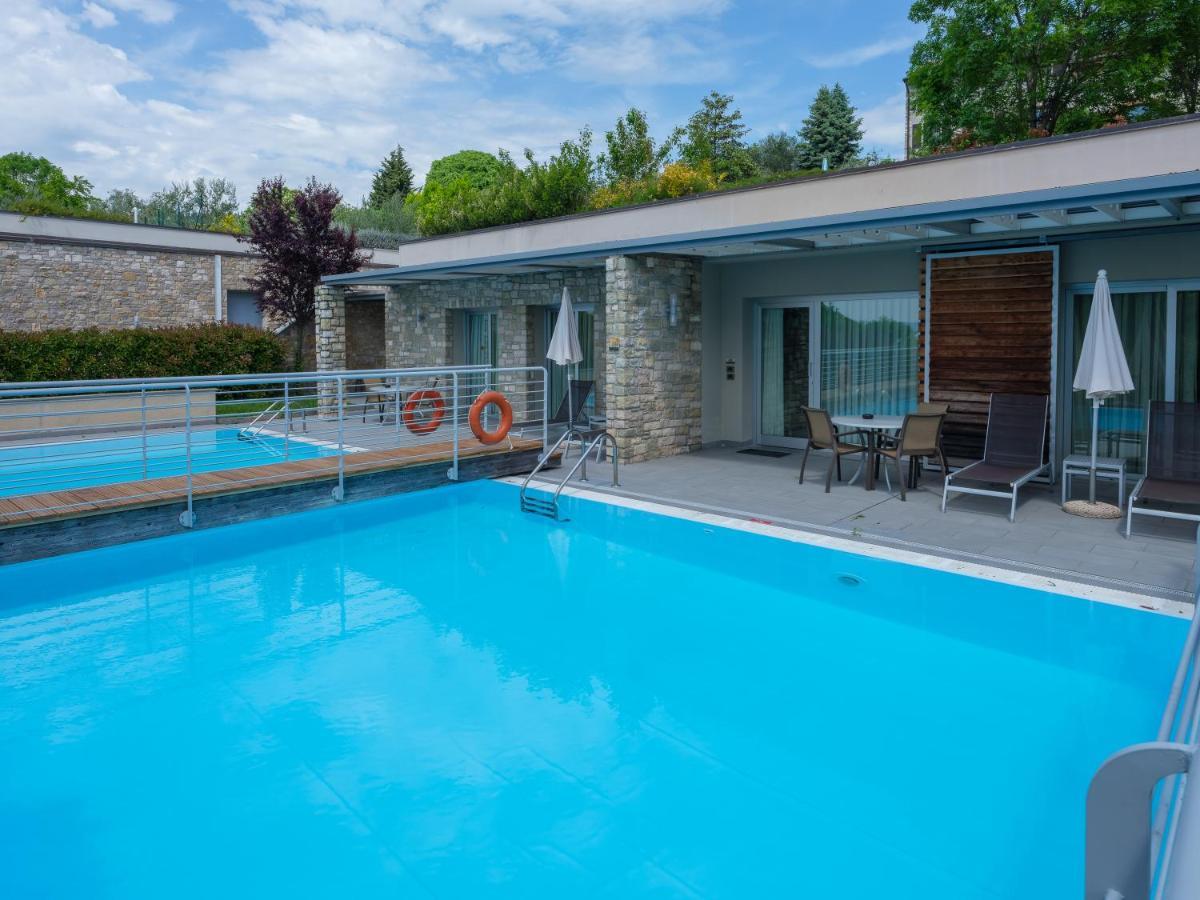 Parc Hotel Germano Suites & Apartments Bardolino Eksteriør billede
