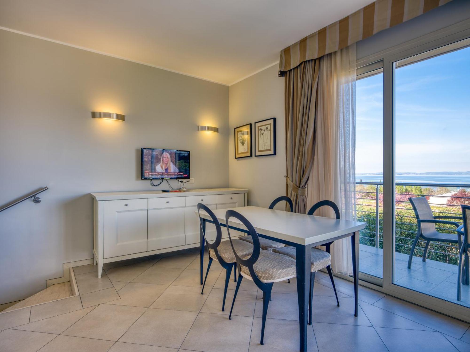 Parc Hotel Germano Suites & Apartments Bardolino Eksteriør billede