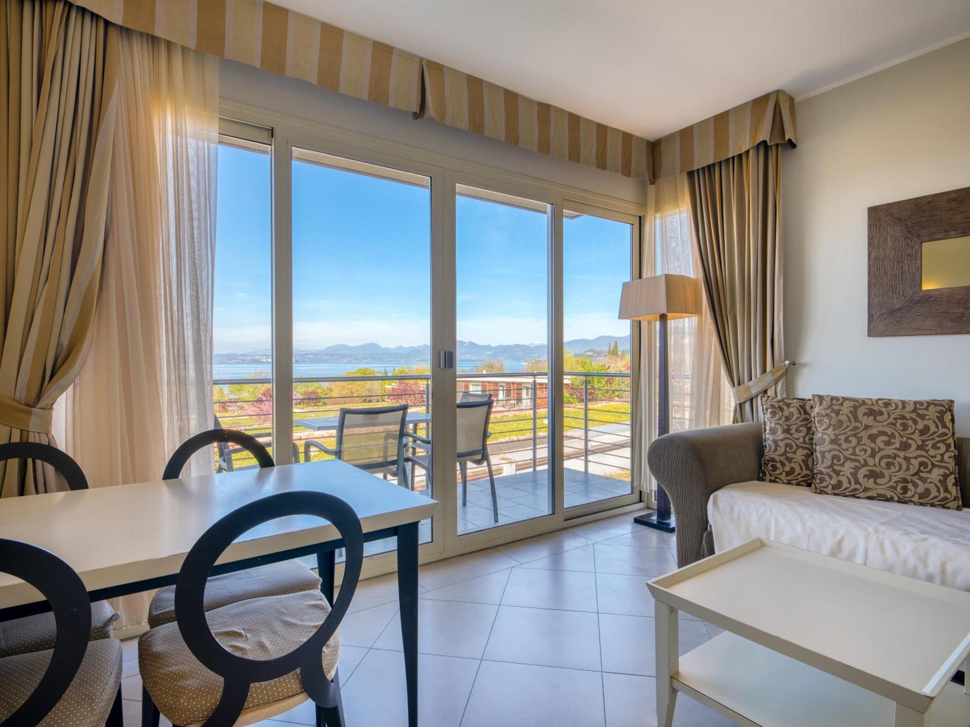 Parc Hotel Germano Suites & Apartments Bardolino Eksteriør billede