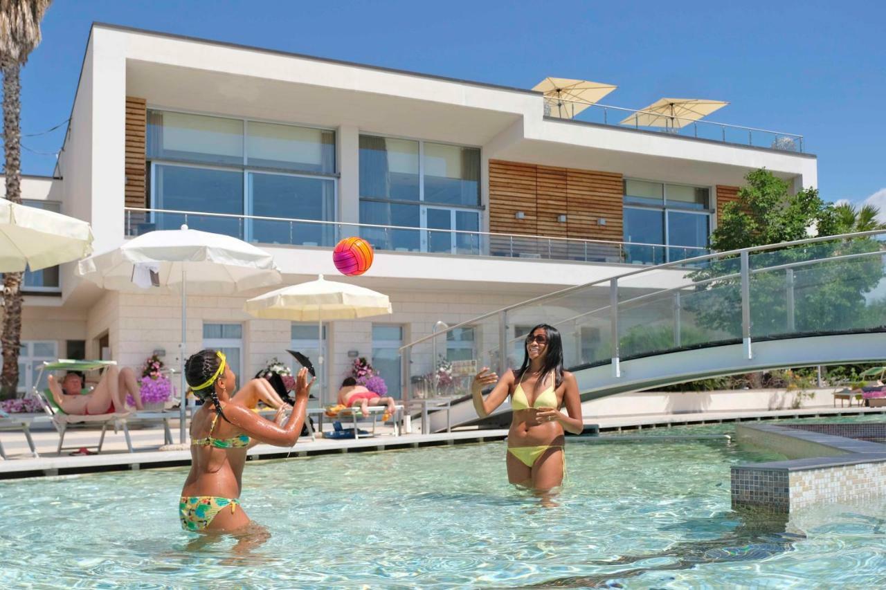 Parc Hotel Germano Suites & Apartments Bardolino Eksteriør billede
